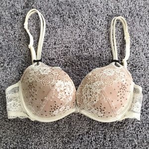 Victoria’s Secret Lingerie Bra Sexy little things
